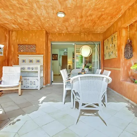 Exclusive Holidays, Elegant Complex, 2 Pools *